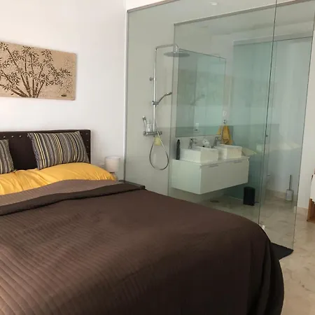 Luxury Seaview Apartament
